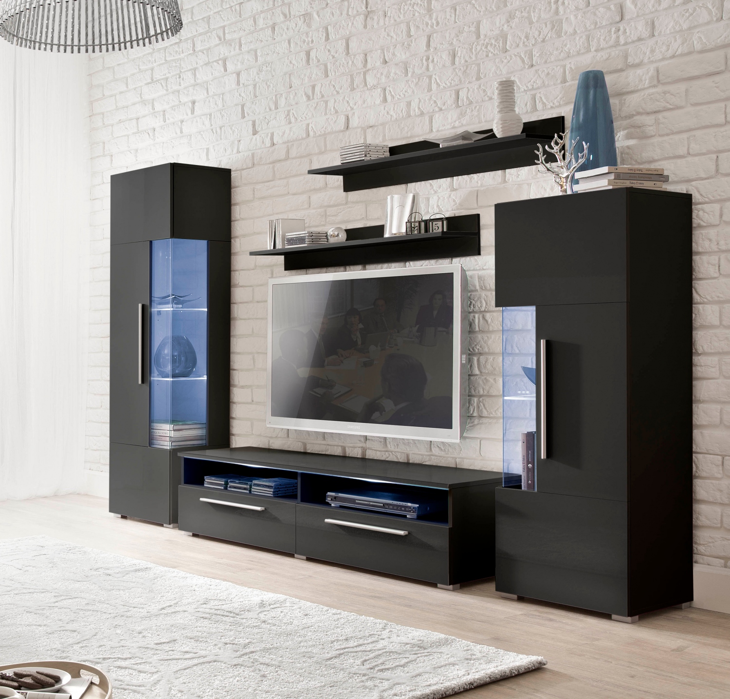 Moderní obývací stěna Misty 2 – černá Moderní obývací stěna Misty 2 – černá