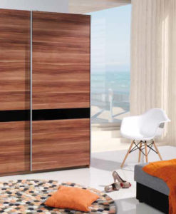 Šatní skříň s posuvnými dveřmi Larette