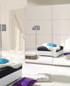 Šatní skříň se zrcadlem Sergio